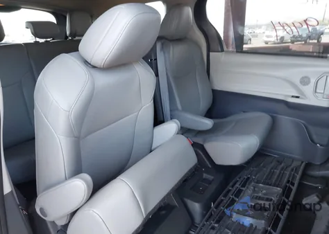 2023 Toyota Sienna Xle from USA, damaged, VIN 5TDYRKEC7PS160925